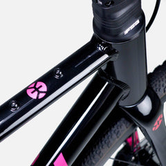 Nich KEM gravel bike by Approved Cycling, close-up of the 6061/6066 aluminum welds, highlighting build quality.