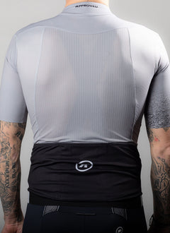 APPROVED CYCLING SUMMER CYCLING JERSEY ITALY LTD. W - Grey: inside-out view, stitching quality, garment construction, durabl…
