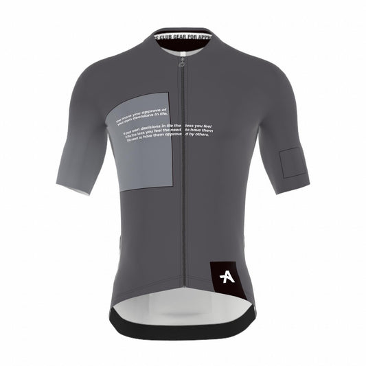 Approved Mindset Jersey unisex, action shot of cyclist wearing jersey, showcasing aerodynamic efficiency in motion