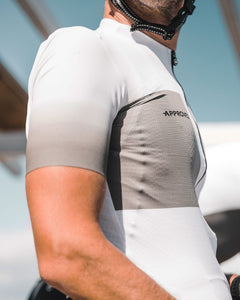APPROVED CYCLING Men's Core LTD jersey, fabric texture close-up, micro-engineered, lightweight, quick-drying.