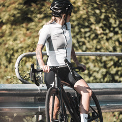 Approved Cycling SUMMER CYCLING JERSEY SPAIN LTD. W, rear view. White, pro-level performance, Assos design.